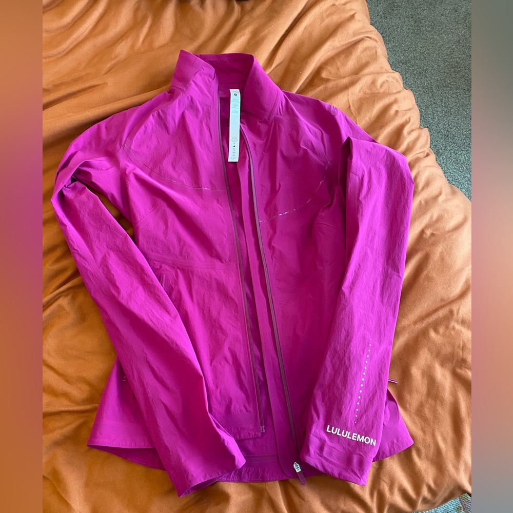 lululemon fast and free windbreaker